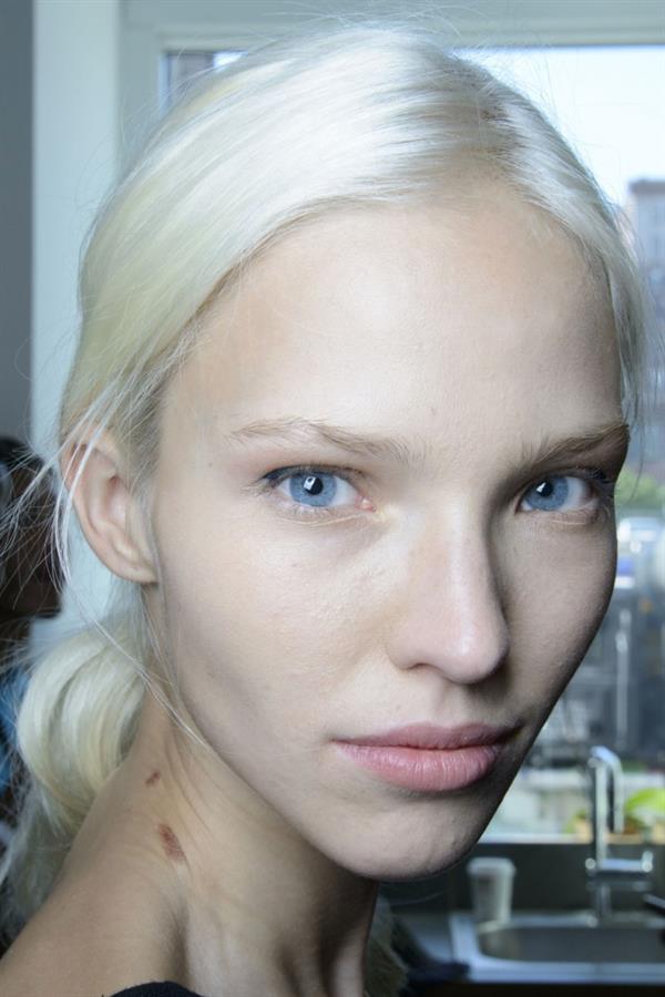 Sasha Luss