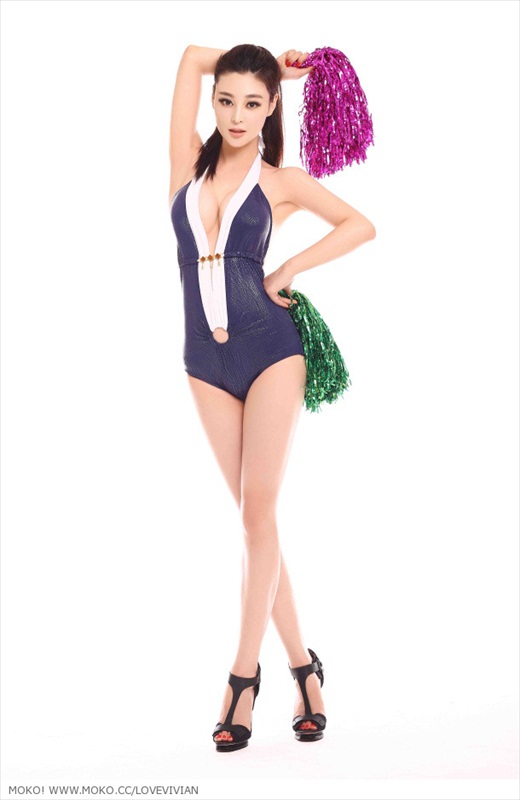 Dido Liu Duoduo in a bikini