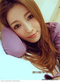 He Jing taking a selfie