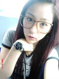 Hu Meng Yuan taking a selfie