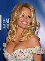 Pamela Anderson Attends the 2nd Annual Sean Penn and Friends Help Haiti Home Gala in LA 12.01.13 