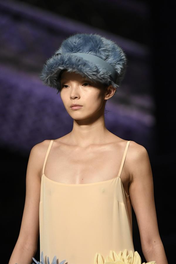 Xiao Wen Ju