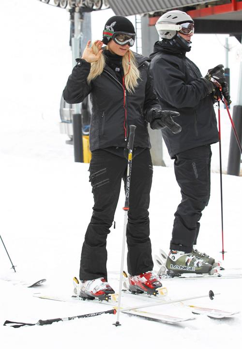 Paris Hilton enjoying a day in the mountains of Aspen December 18, 2012 