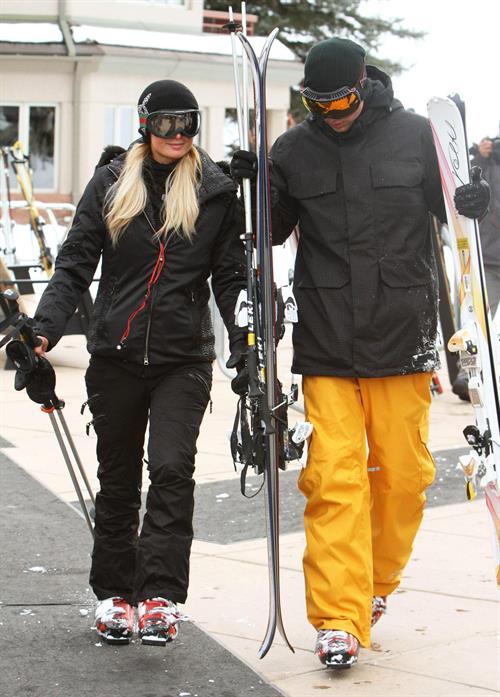 Paris Hilton enjoying a day in the mountains of Aspen December 18, 2012 