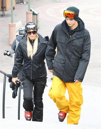 Paris Hilton enjoying a day in the mountains of Aspen December 18, 2012 