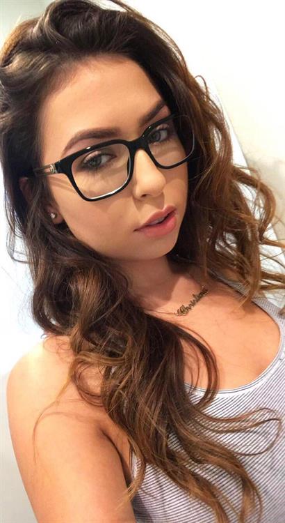 Melissa Moore taking a selfie