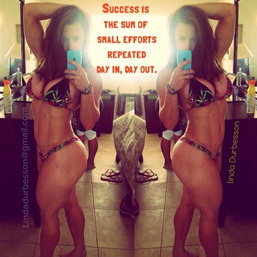 Linda Durbesson in a bikini taking a selfie