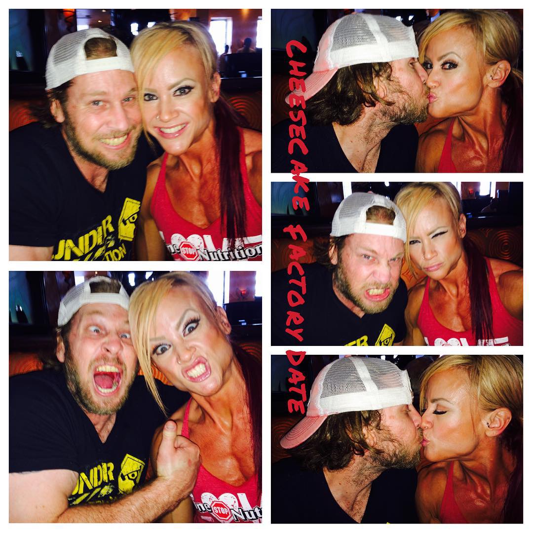 Amanda Michelle Folstad Ptak taking a selfie