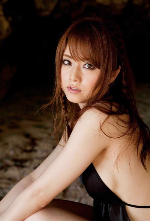 Akiho Yoshizawa in a bikini