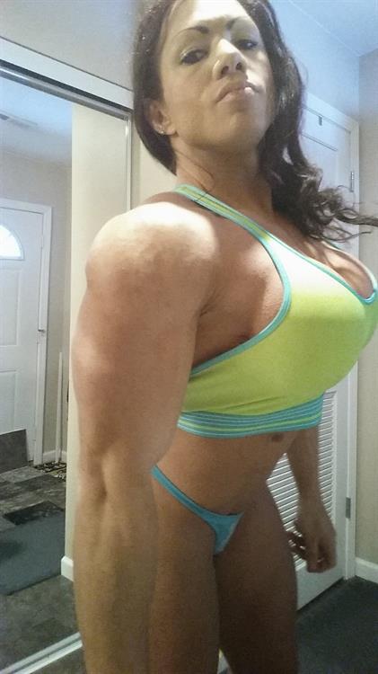 Isabelle Turell in a bikini taking a selfie