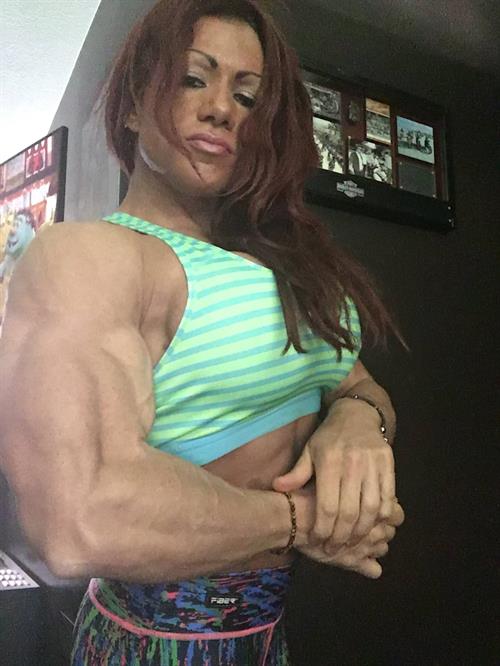 Isabelle Turell