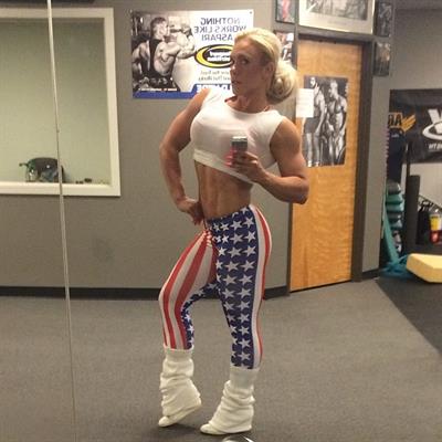 Minna Pajulahti taking a selfie