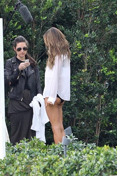 Alessandra Ambrosio Victoria's Secret bikini photoshoot candids, Miami, Jan 30, 2014 