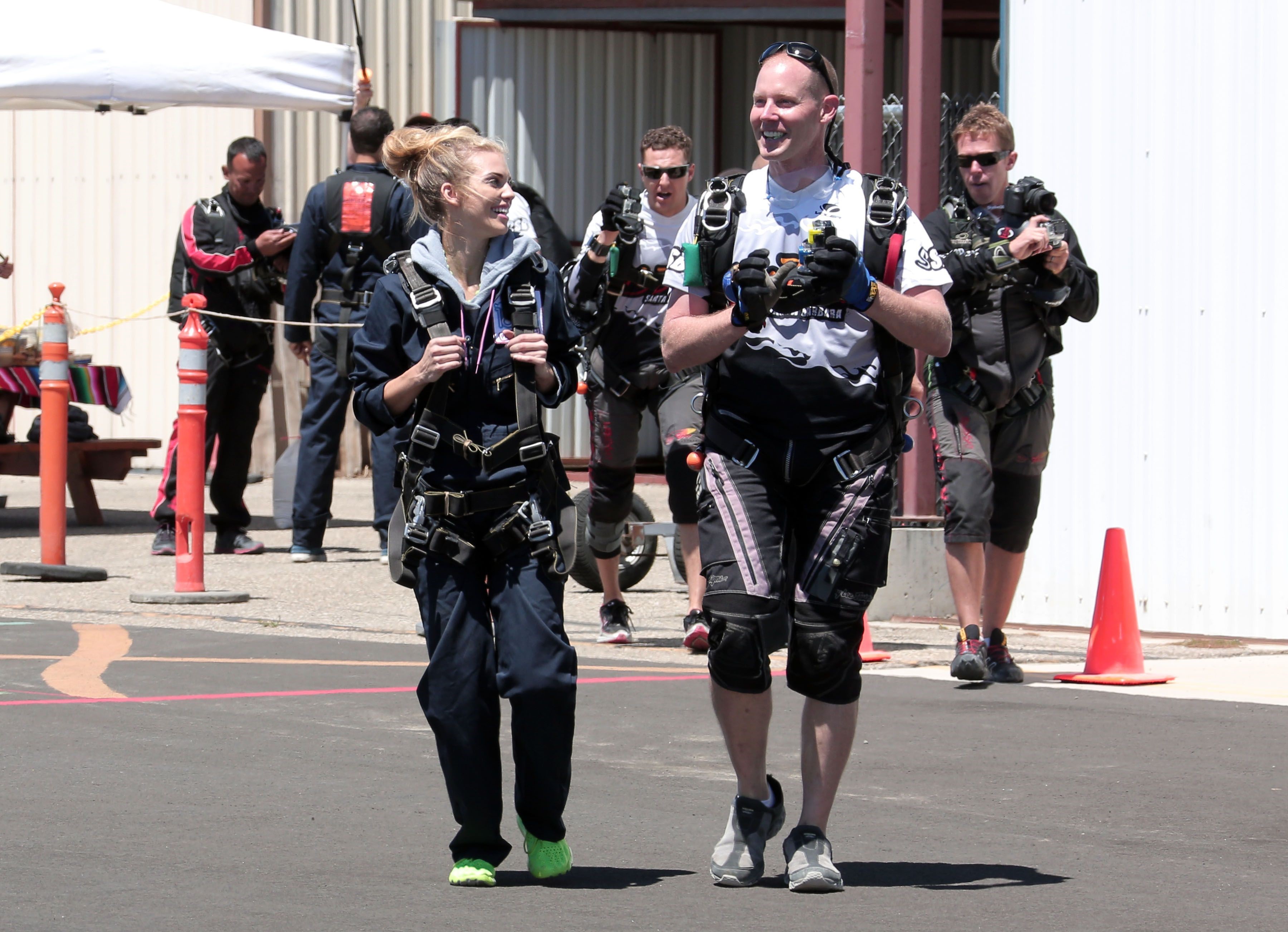 AnnaLynne McCord Pictures AnnaLynne McCord skydives from 18,000 feet at a charity event, Lompoc August 16, 2014
