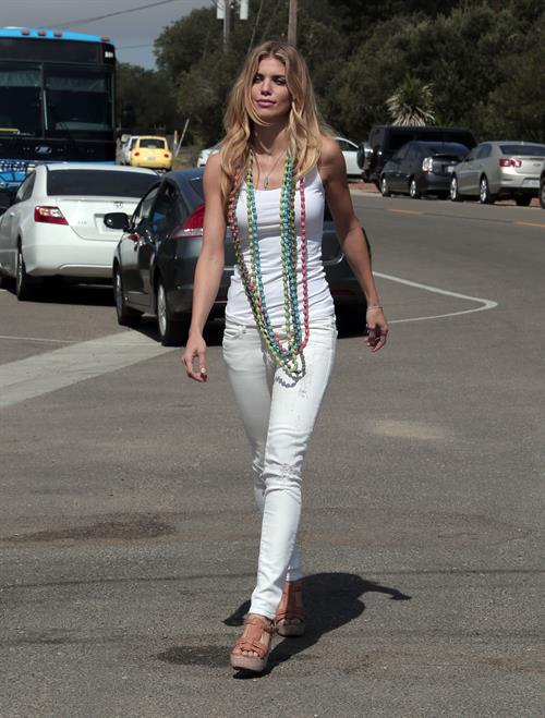 AnnaLynne McCord skydives from 18,000 feet at a charity event, Lompoc August 16, 2014