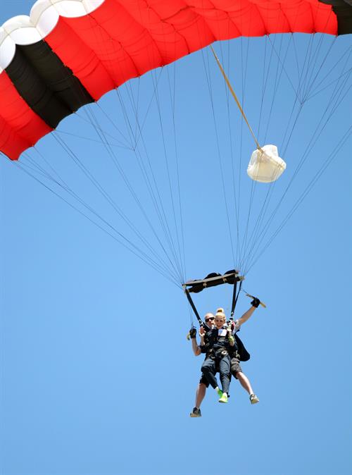 AnnaLynne McCord skydives from 18,000 feet at a charity event, Lompoc August 16, 2014