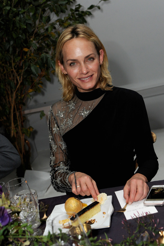 Amber Valletta