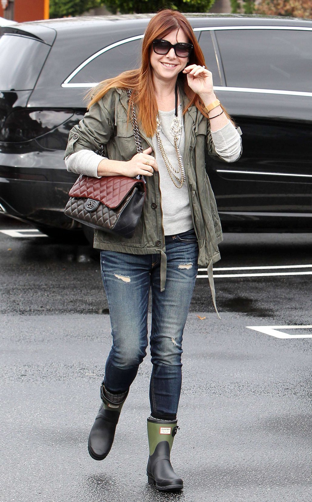 Alyson Hannigan Shopping in Brentwood (November 21, 2013) 