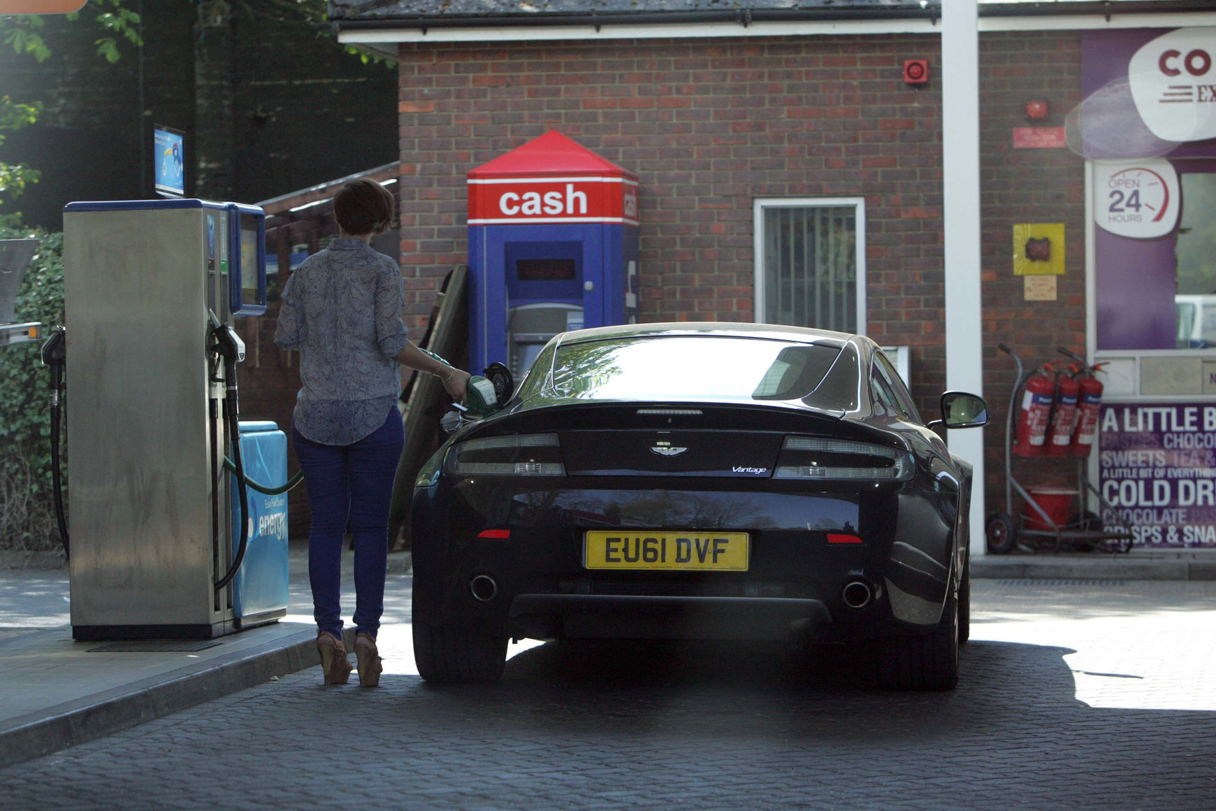 Frankie Sandford Pictures Frankie Sandford - Spotted in London Town (03.05.2013)