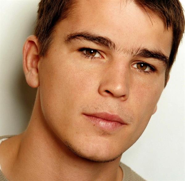 Josh Hartnett