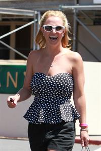 Britney Spears shopping in Westlake Village August 13, 2014