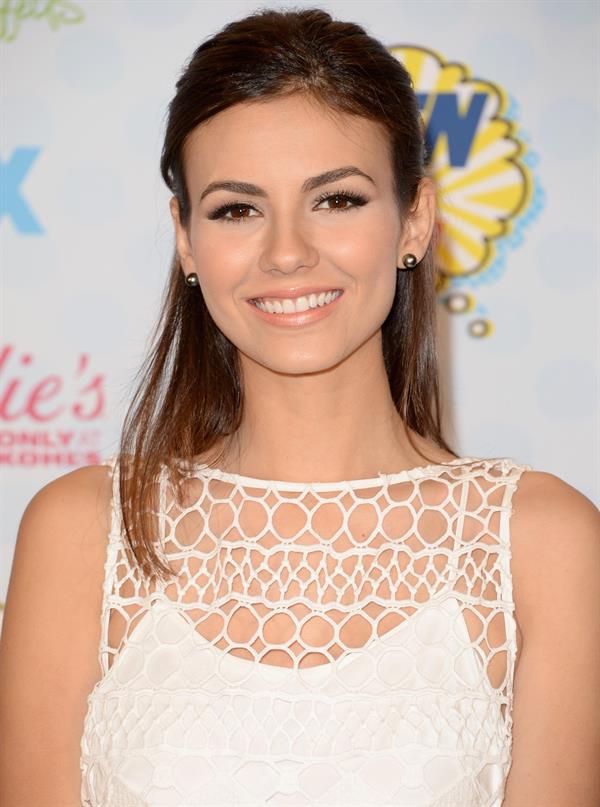 Victoria Justice attending the 2014 Teen Choice Awards, Los Angeles August 10, 2014