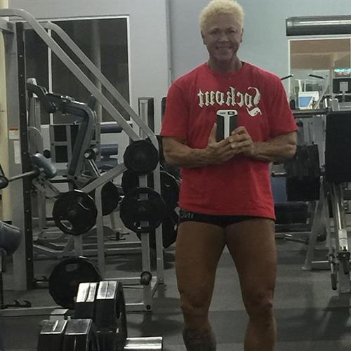 Jayne Stark taking a selfie