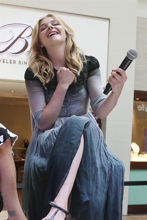 Chloe Grace Moretz attends a QA session Promoting  If I Stay in Seattle 