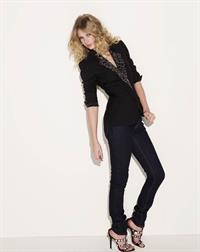 Taylor Swift - Glamour 2009/2010 by Matthias Vriens