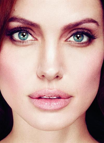 Angelina Jolie