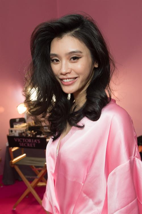 Ming Xi