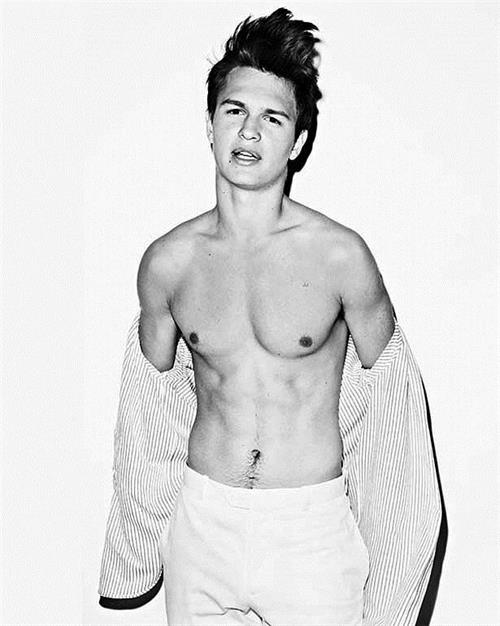 Ansel Elgort