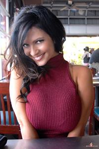 Denise Milani Snapshots - Clarigde