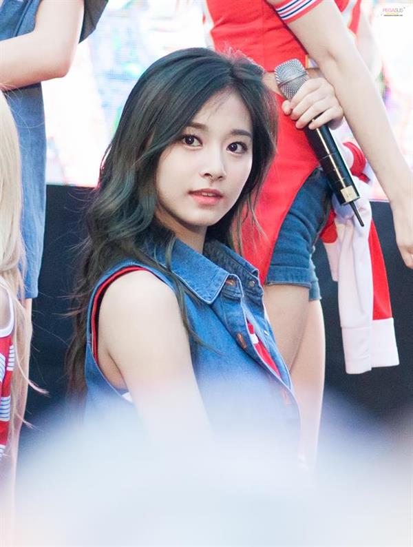 Chou Tzu-yu