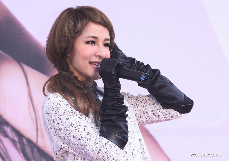 Elva Hsiao