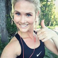 Silje Norendal taking a selfie