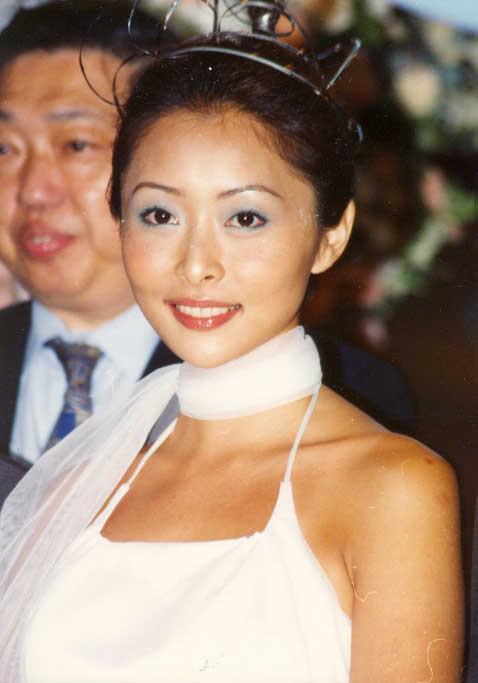 Angela Tong