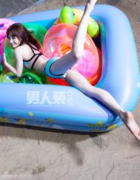Di Yao in a bikini