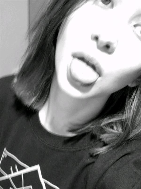 Jean Champion taking a selfie