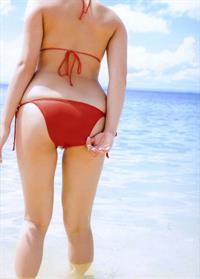 Ai Shinozaki in a bikini - ass