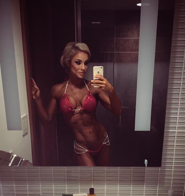 Noemi Olah in a bikini taking a selfie