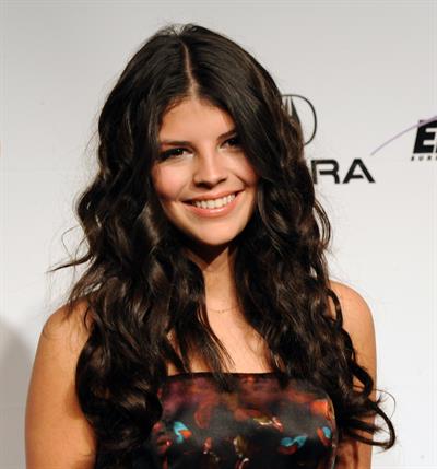 Nikki Yanofsky