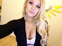 Sonya taking a selfie