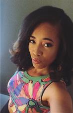 Cher Myra taking a selfie