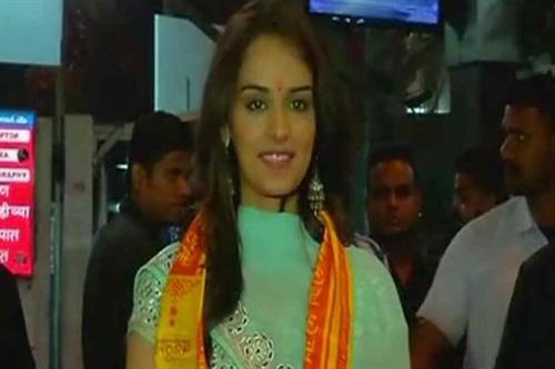 Manushi Chhillar