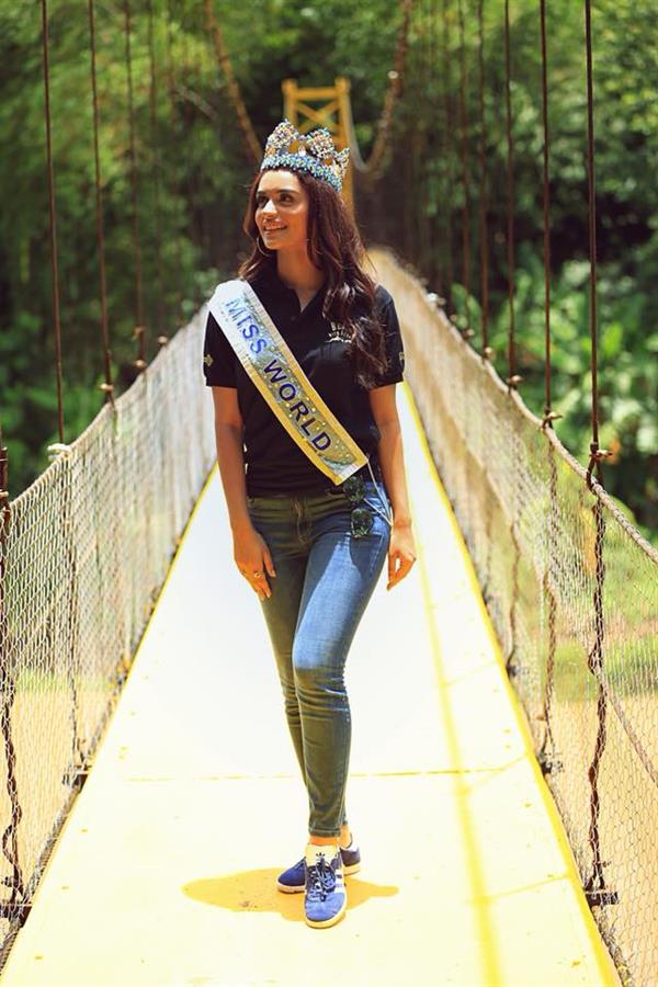 Manushi Chhillar