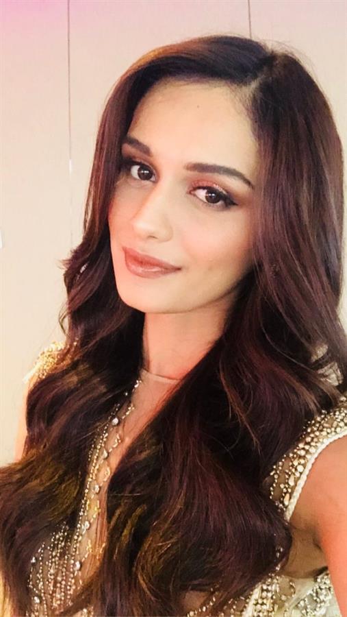 Manushi Chhillar