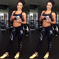 Noy Alexander taking a selfie