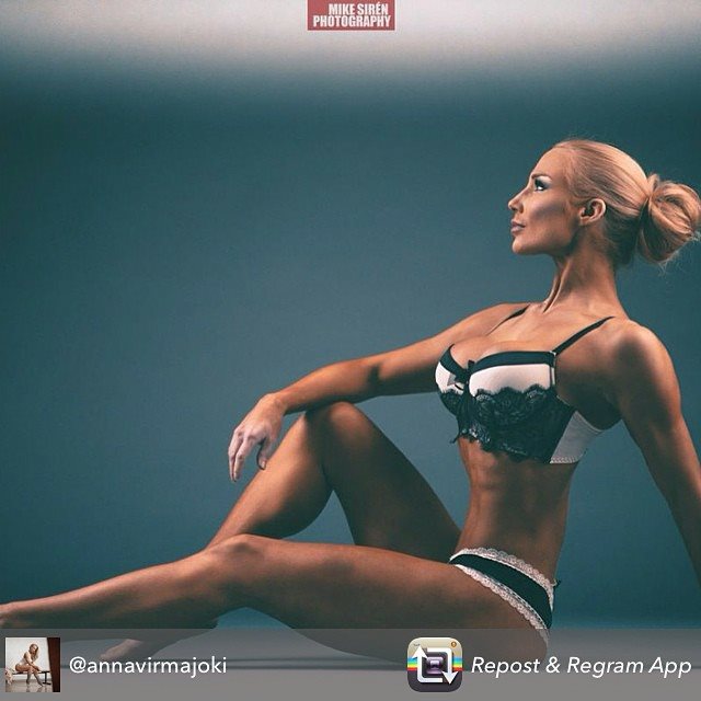 Anna Virmajoki in lingerie