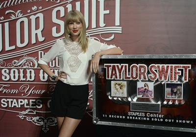Taylor Swift 'Red' Tour Press Event in LA 8/20/13  